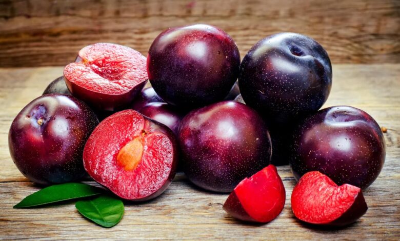 The Nutritional Benefits and Varieties of Plums